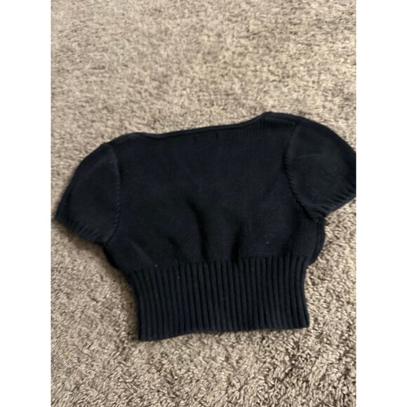 Kendal and Kylie cropped black top - Picture 5 of 5